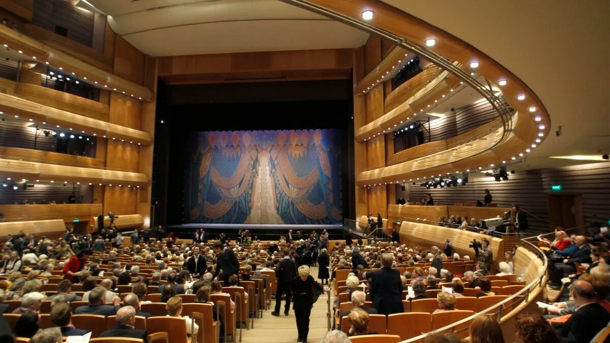 Новый Мариинский театр Санкт-Петербург. Мариинский театр 2. Мариинский театр 2 зал. Мариинский театр 2 сцена.