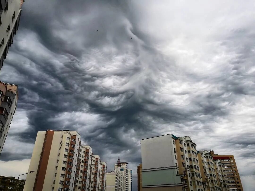 В небе над старым осколом. В небе над старым осколом. Метеорологические явления. В небе над старым осколом. Небо над воронежем.