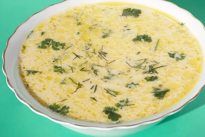 Суп с плавленными сырками и вермишелью. Сырный суп с курицей и плавленным сыром. суп с плавленным сыром и курицей и вермишелью. сырный суп с курицей и вермишелью. суп с плавленным сыром и вермишелью.