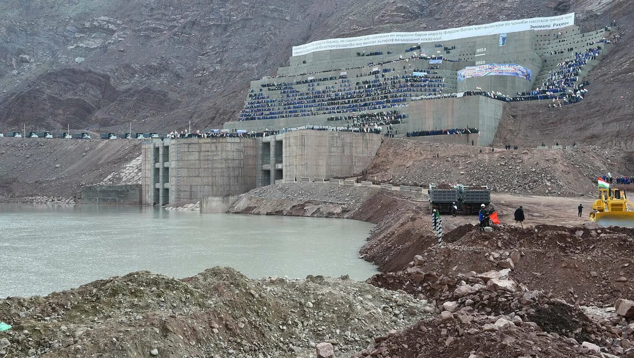 Гэс рогун таджикистан. Проект гэс рогун. Рогунская гэс плотина. Рогунская гэс таджикистан. Рогунская гэс плотина.