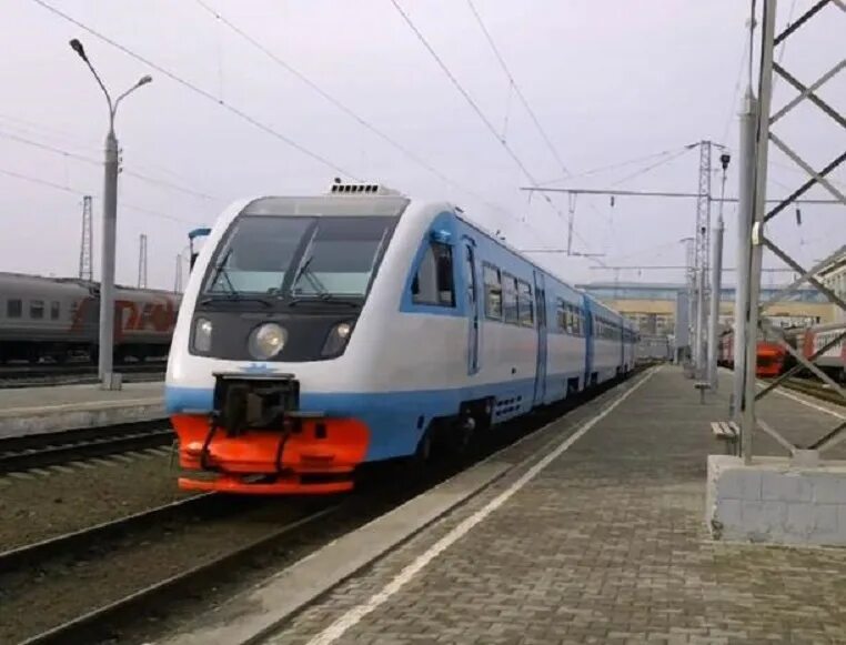 Поезд ростов сальск. Сальск Волгодонск электричка. Электричка Ростов Сальск. Сальск Волгодонск Ростов электричка. Электричка Ростов Волгодонская.