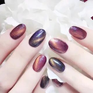 Светлый кошачий глаз