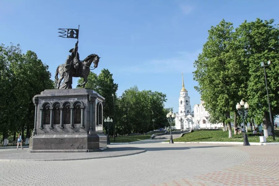 Памятник крестителям Владимирской земли. Памятник Владимиру Крестителю на Владимирской. Памятник князю Владимиру во Владимире. Памятники россии памятные места