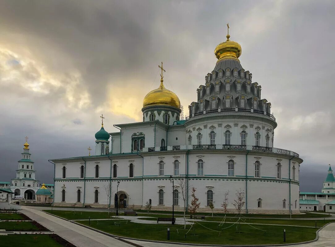 Ново иерусалимский ставропигиальный мужской