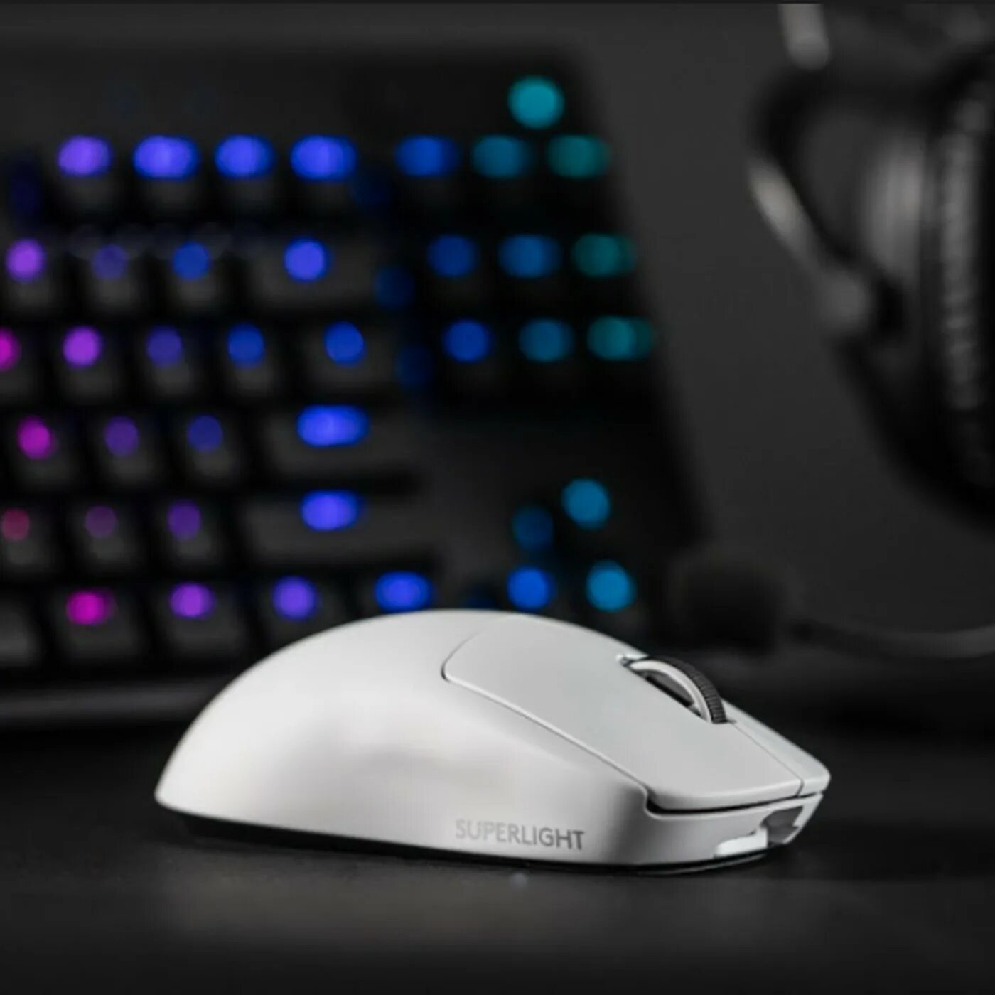 Logitech game pro x. Logitech g Pro x Superlight. Мышь Logitech g Pro x Superlight. Logitech g Pro x Superlight Wireless. Logitech g Pro Wireless Superlight мышь.