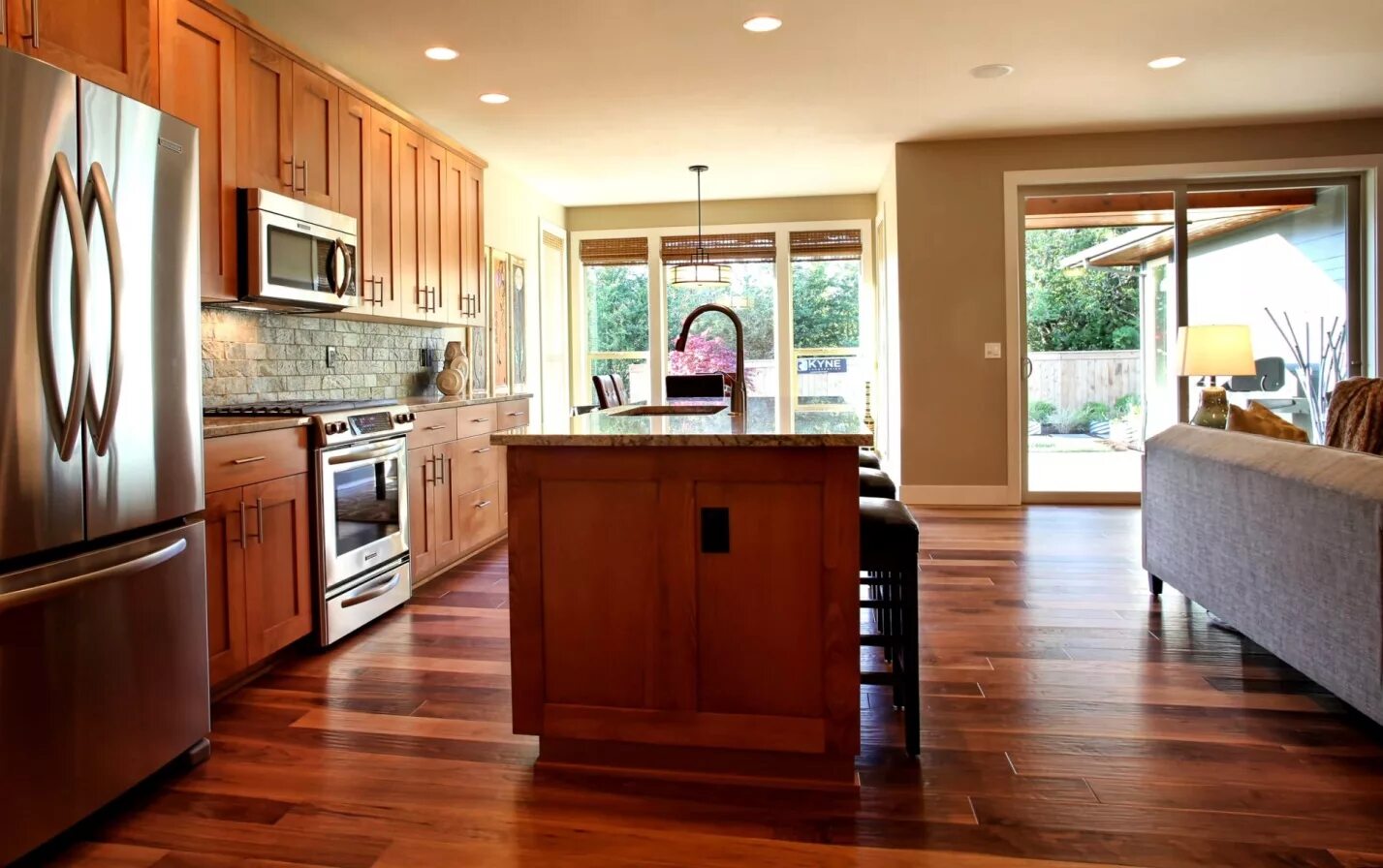 линолеум для кухни. линолеум в интерьере кухни. паркет на кухне. линолеум на кухню под дерево. паркет на кухне.