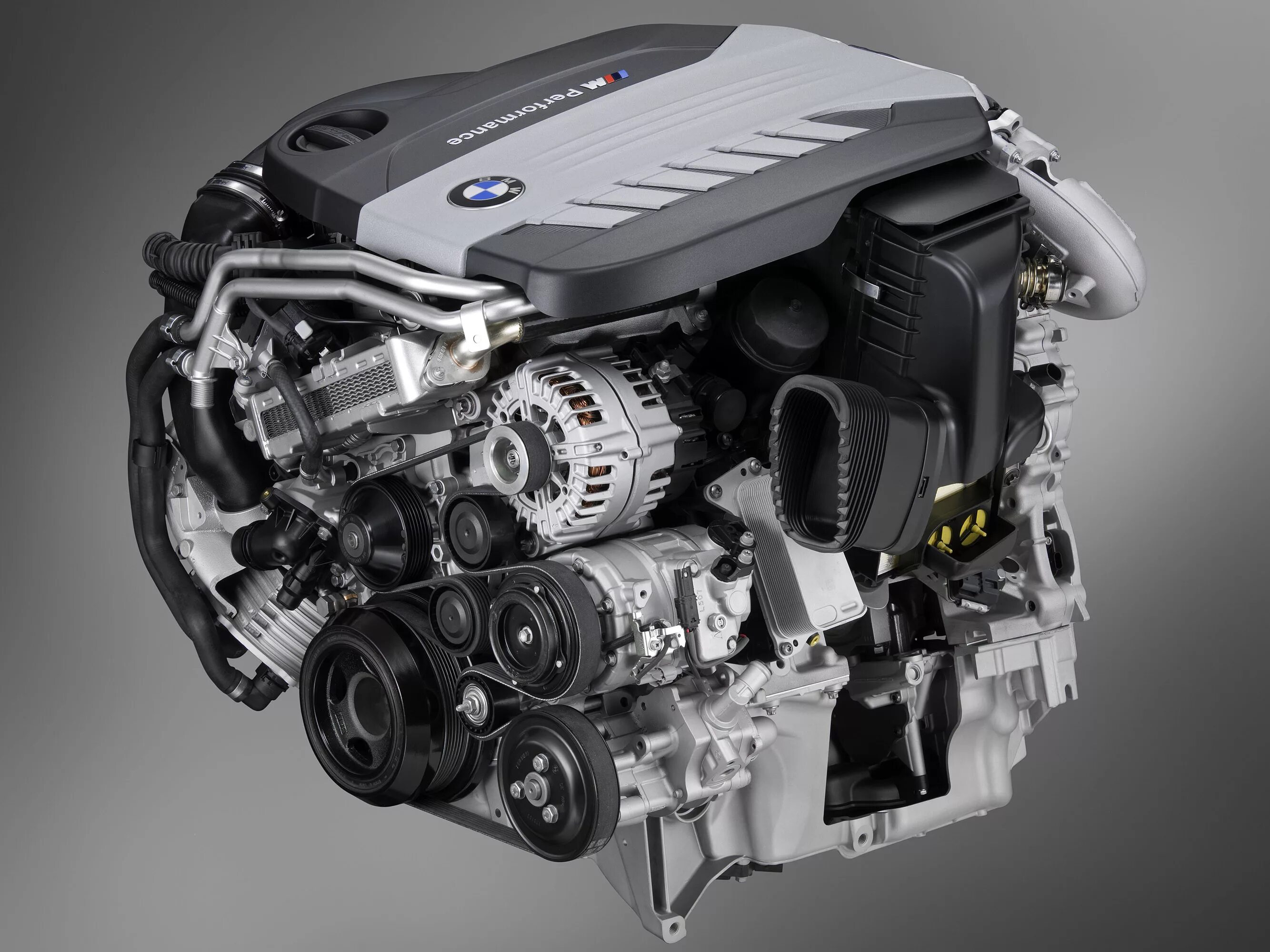 Bmw 40d двигатель. Bmw x3 g01 под капотом. Bmw 40d двигатель. Bmw x4 двигатель. Тюнинг ателье bmw.