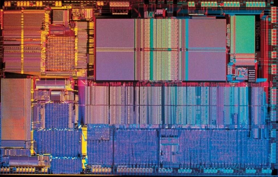 Ячейка памяти процессора. Процессор Intel Core i5 под микроскопом. Intel 1986 процессор. Процессор a10 Fusion микроархитектура. Кристалл процессора пентиум 4.