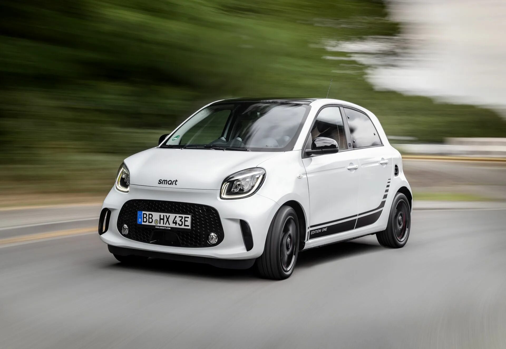 Smart со. Машина smart forfour. smart forfour 2025. пятидверный smart forfour. смарт forfour 2025.