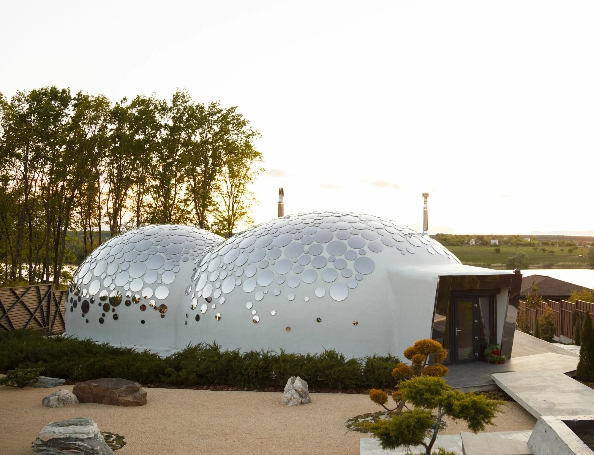 Бабл дом. Дом–купол (dome house). флорида, сша.. шарообразные здания. здания в форме пузырей. икукване жилище.