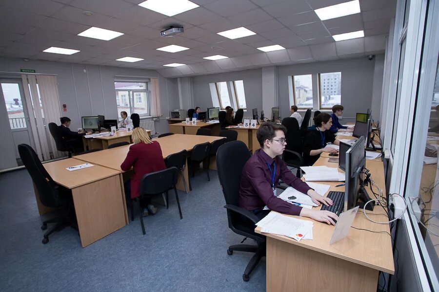 Тюменский болид. Ооо «спб инжиниринг». Ваганов тиу. Тюменский индустриальный университет. Выставка автоматизации производства.