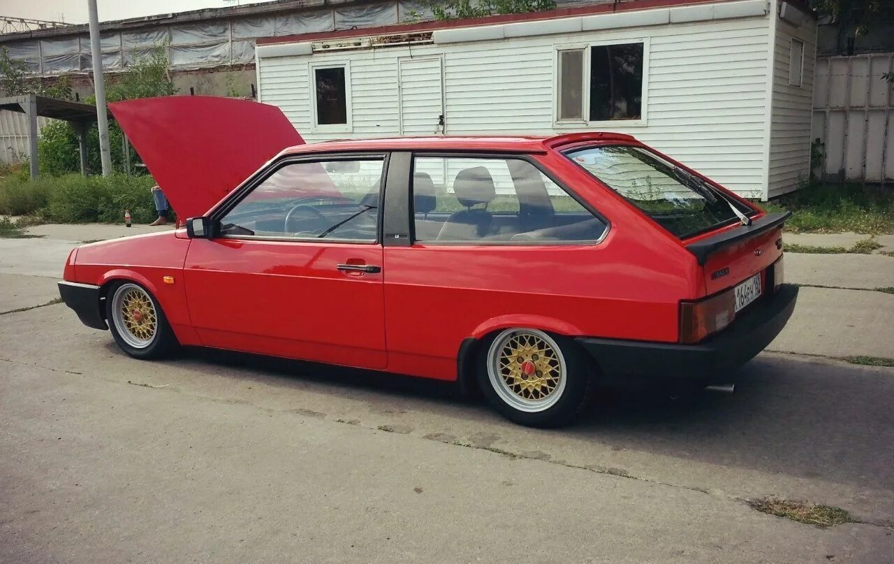 Ваз 2108 red. Низкая 2108. Ваз 2108 бпан. Низкая 2108. 2108 занижение.