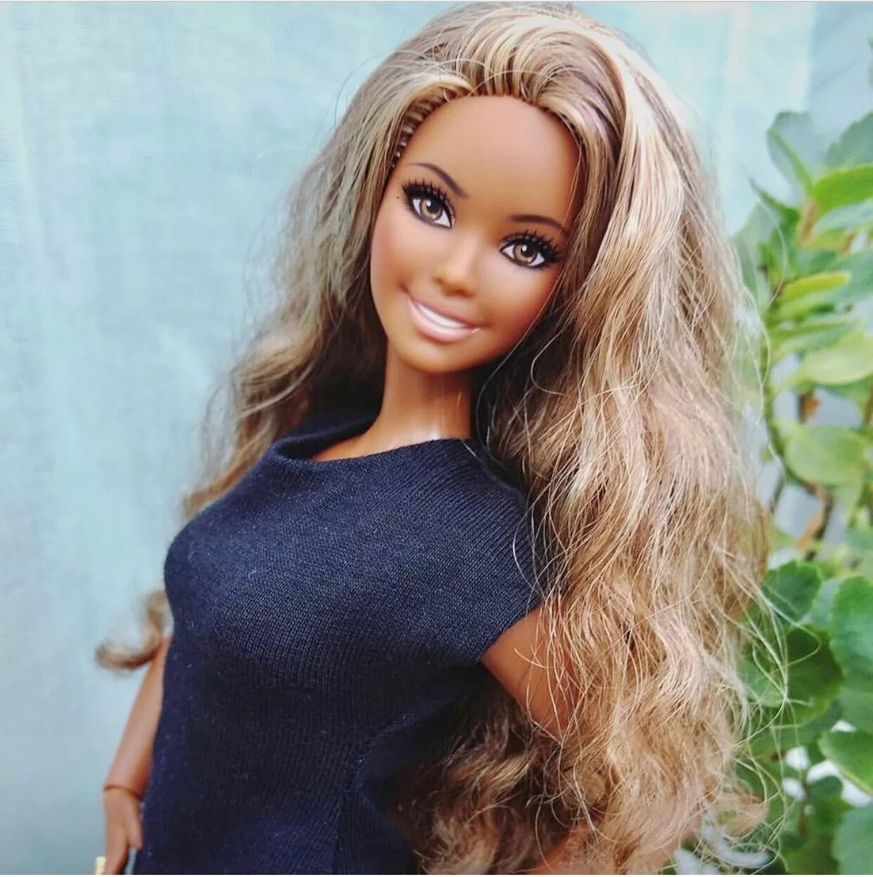 Кукла ба. Барби Дейзи. Барби с русыми волосами. Барби афроамериканка. Кукла Барби с мелированием.