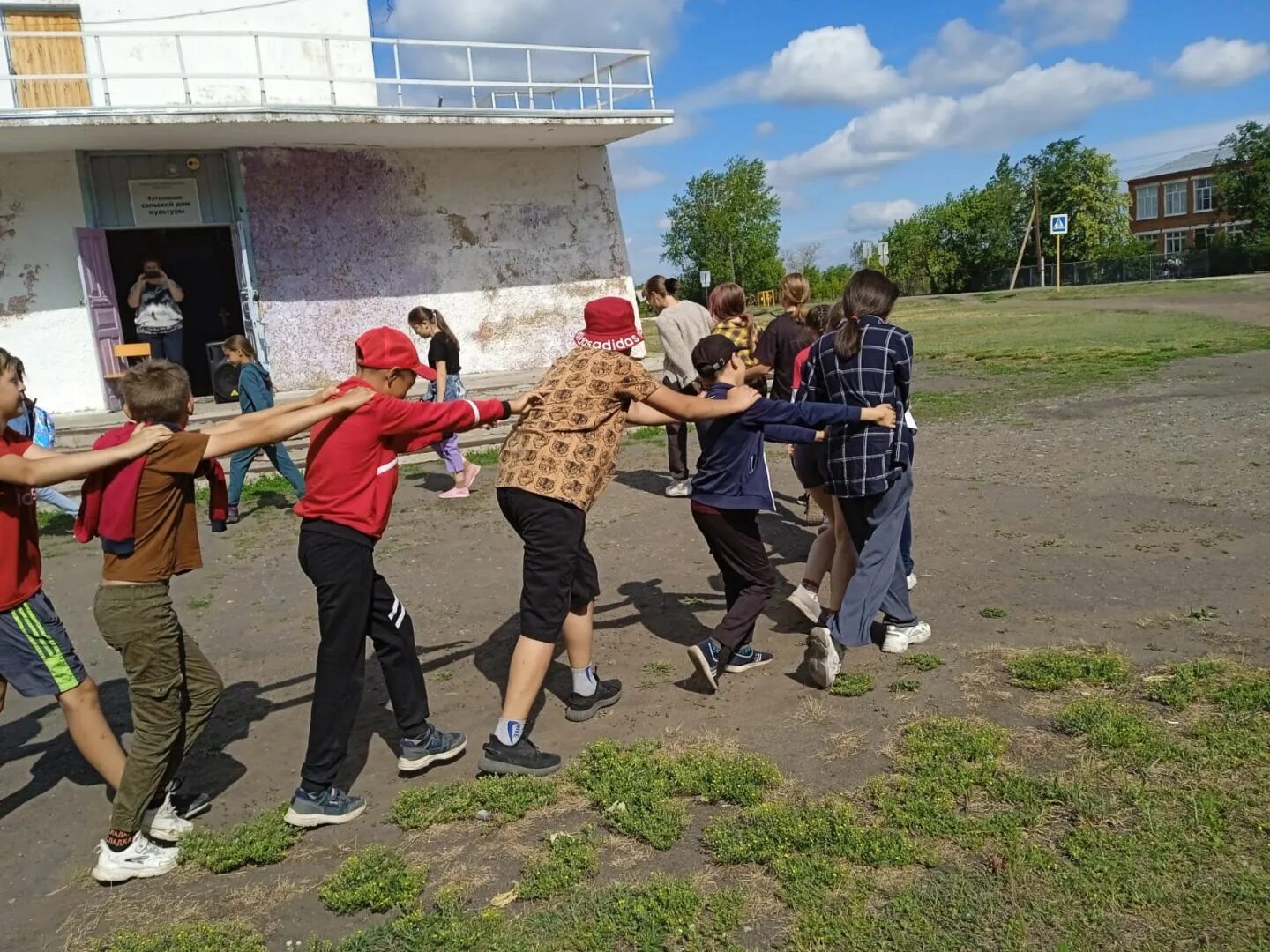 Веселые вытворяшки игровая программа афиша. Игровая программа. Игровая программа весёлая для детей. Озорные вытворяшки игровая программа. Игровая программа.