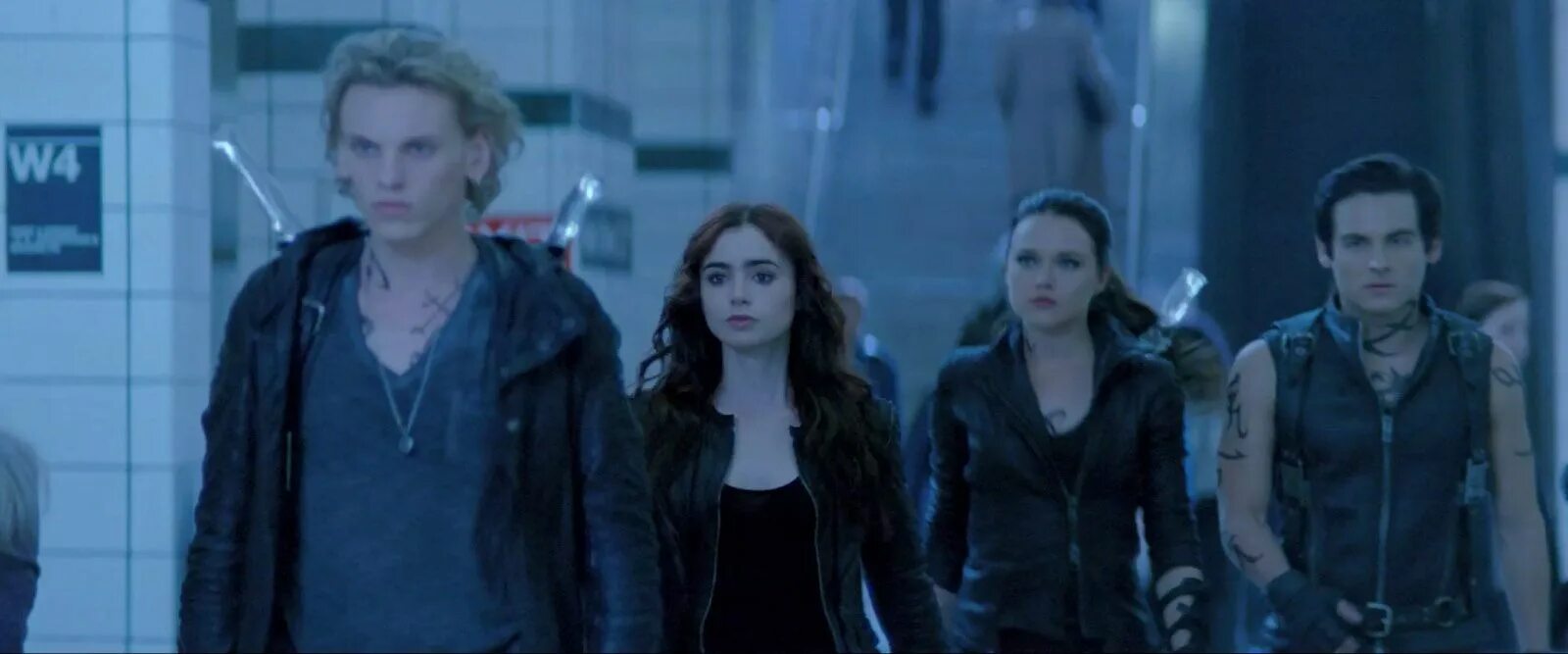 The mortal instruments city of bones