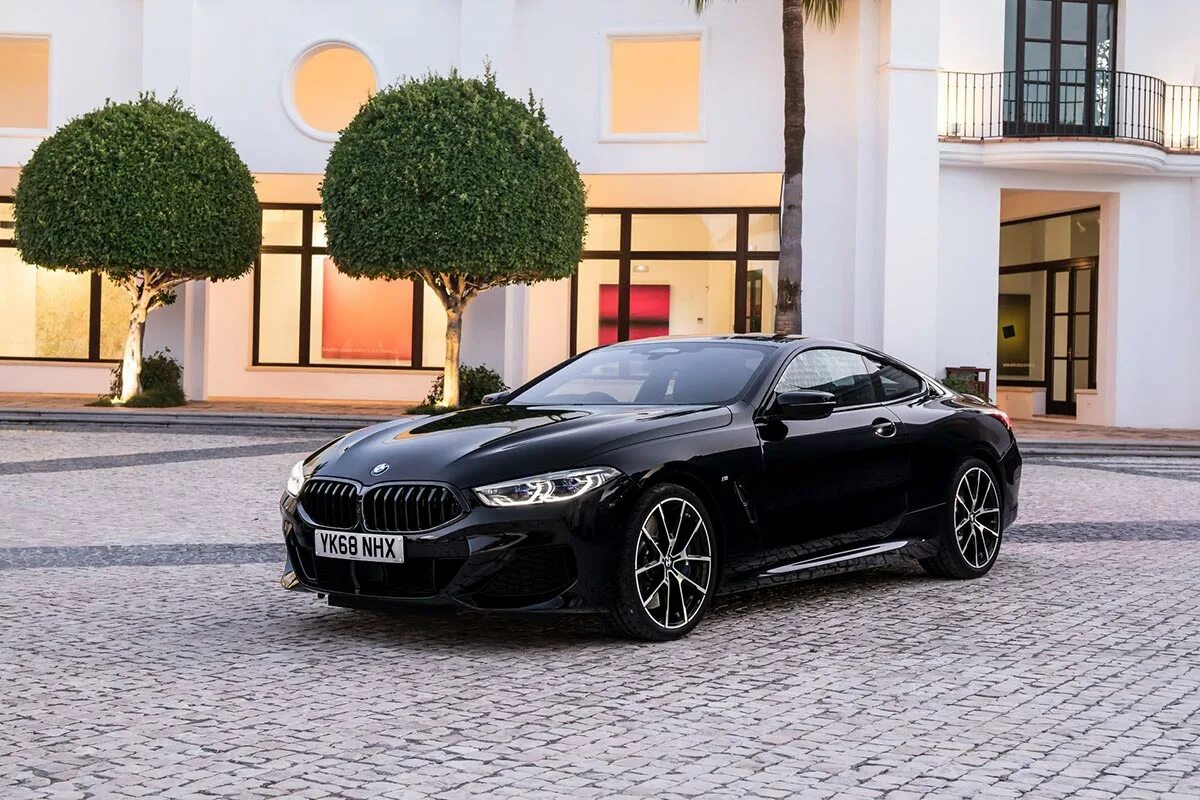 Бмв 840d. BMW 840d XDRIVE Coupe. BMW m850i XDRIVE Coupe Black. Черная BMW m850i Gran Coupe. BMW 8 840d.