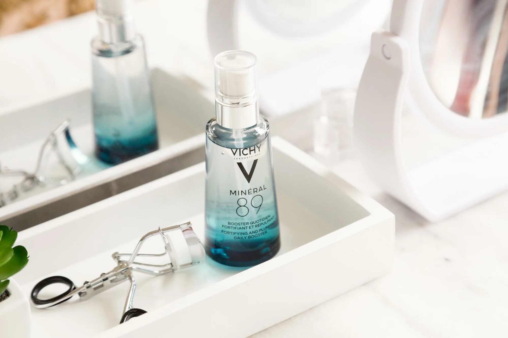 Vichy mineral 89 крем увлажняющий. Vichy Mineral 89 Cream. Vichy Mineral 89 acid Hyaluronic cofeina Eyes. Vichy Skin. Vichy Mineral 89 olhos acid Hyaluronic cofeina.