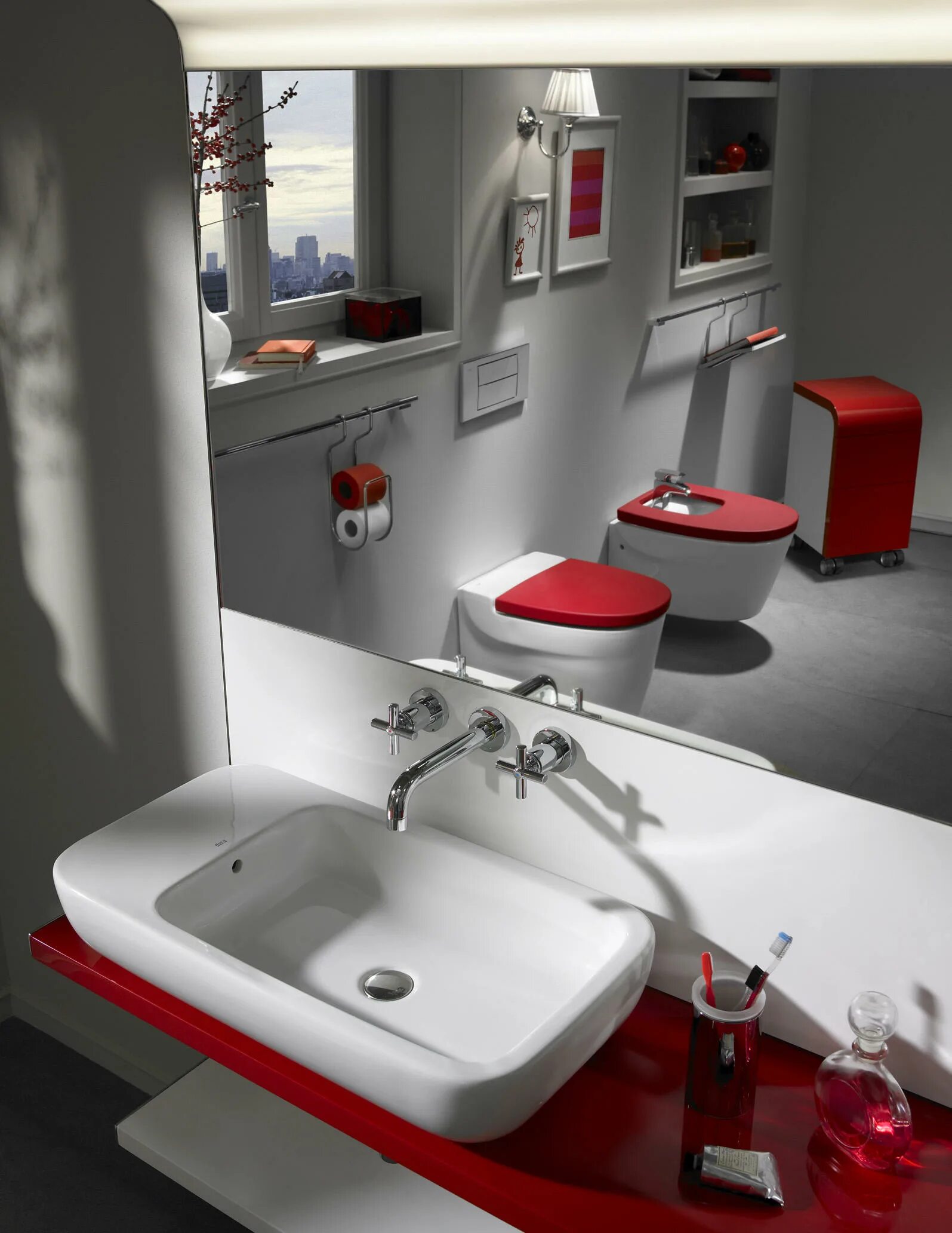 Roca w+w 893020001 комплект унитаз+раковина. Раковина в санузел. Инсталляция с раковиной и унитазом. Унитаз в интерьере. Унитаз мойка ванна.