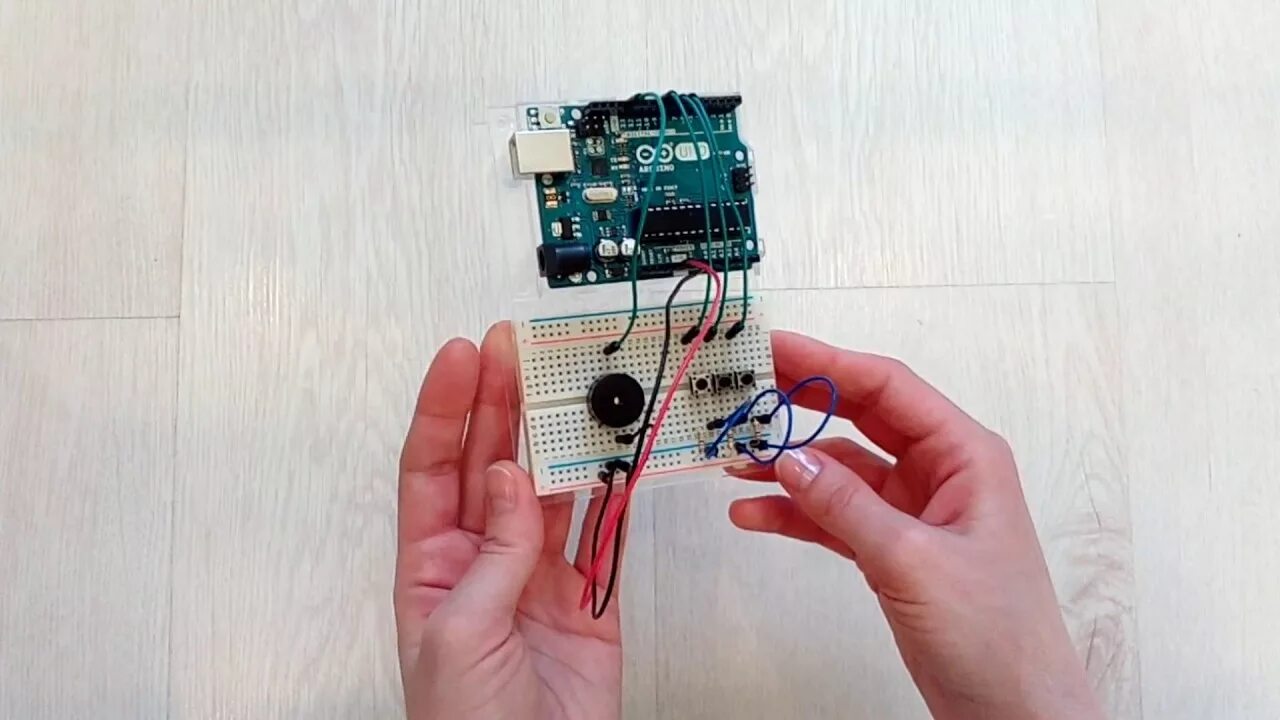 Ардуино маячок. Конструктор arduino матрёшка. ардуино матрешка. мерзкое пианино ардуино. пианино arduino.