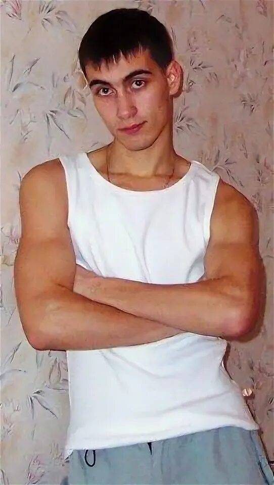 Парни татары красивые 18 лет. Айдар сулейманов ведущий. Молодой татарин. Простой парень. Красивые татары парни.