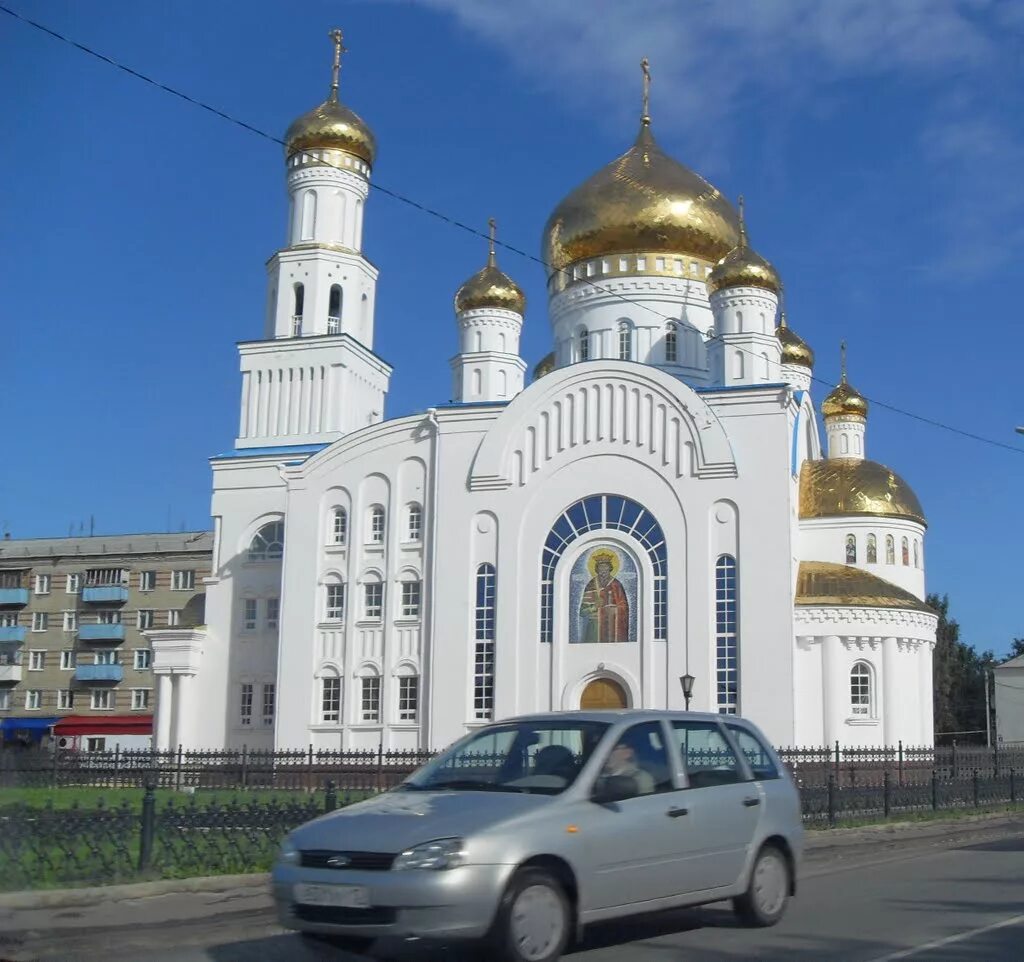 Волгоградская область краснослободский район. Церковь Краснослободск Мордовия. Храм Николая Чудотворца Краснослободск Волгоградская область. Краснослободское духовное училище Краснослободск.