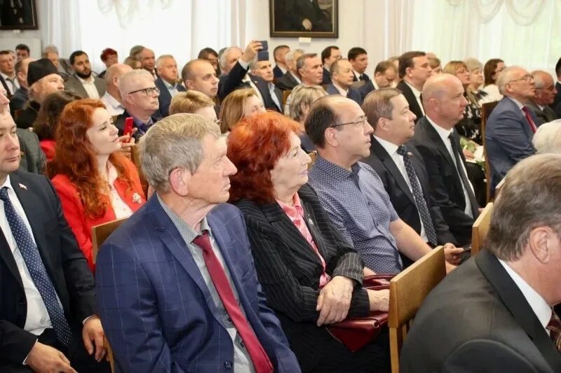 медаль 150 лет ивановской городской думы. 150 лет иванову. 150 лет иванову. ивановская городская дума фото. ивановская мэрия.