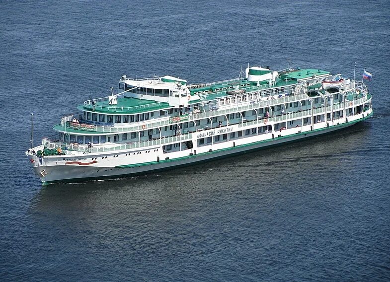 Круизный теплоход по реке волга. Речной круиз санкт-петербург валаам кижи. Путевка на теплоходе по волге. Волга река теплоход. Путевка на теплоходе по волге.