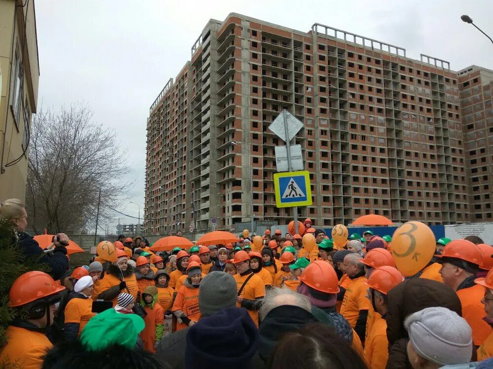 Обманутых дольщиков московского. ЖК Царицыно-2 Обманутые дольщики. ЖК Царицыно долгострой. ЖК Царицыно недострой. ЖК Царицыно дольщики.