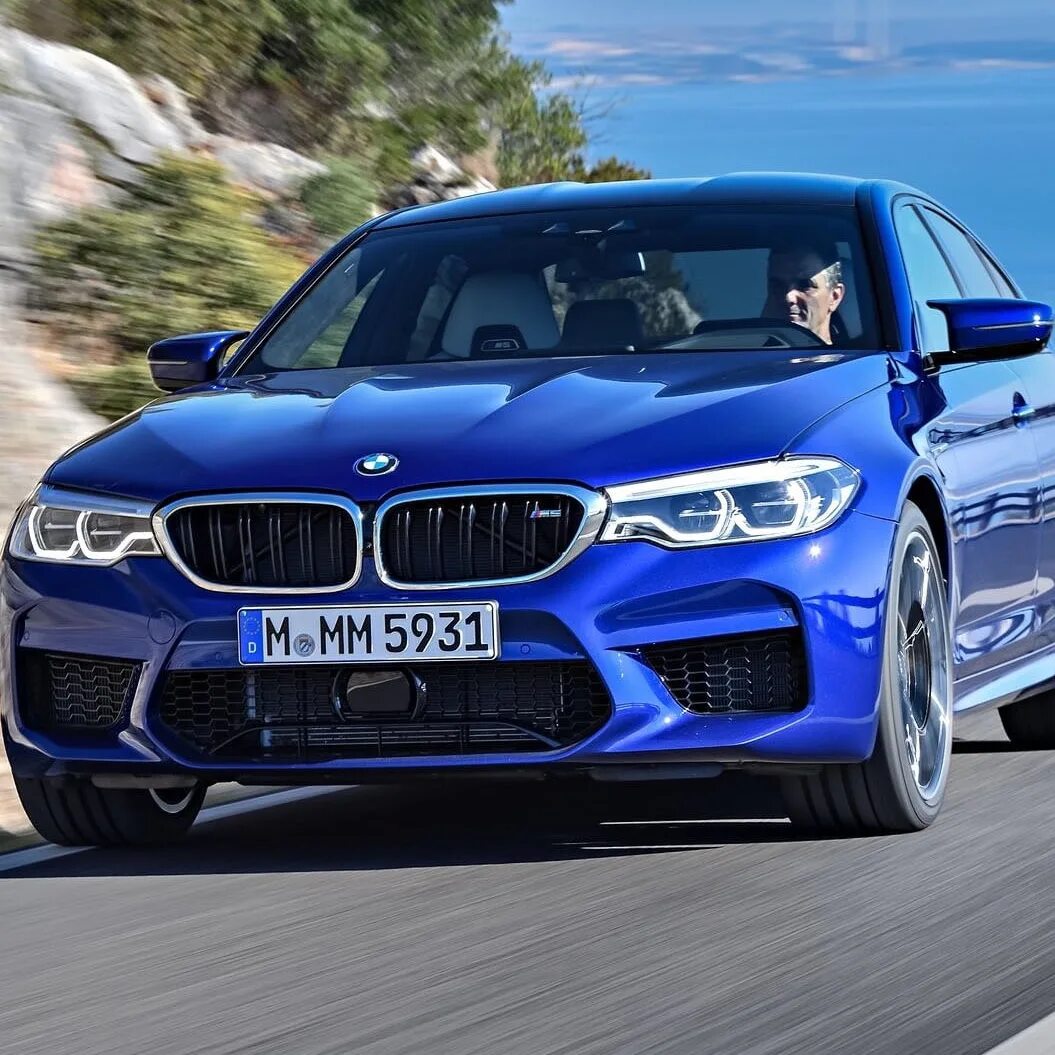 BMW m5 f90. M5 f90. BMW м5 Компетишн. БМВ м5 ф90 CS. М5 ф90 цена 2024