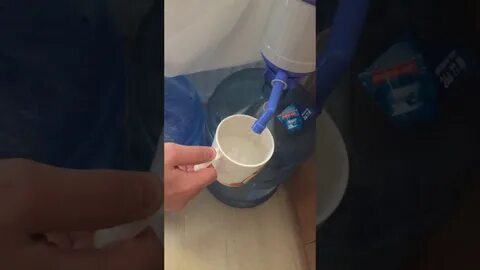 Переливать воду 40 раз