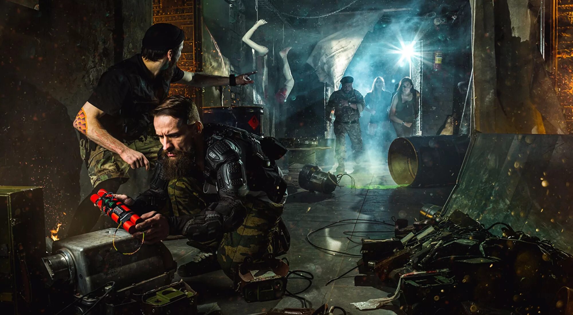 Железяки квест. Игра железяки мослабиринт. Клаустрофобия страх замкнутого пространства. Тайна поместья квест москва. Квест-перформанс квартал красных фонарей.