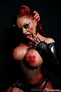 Ms Red Xxx nude leaked OnlyFans photo.