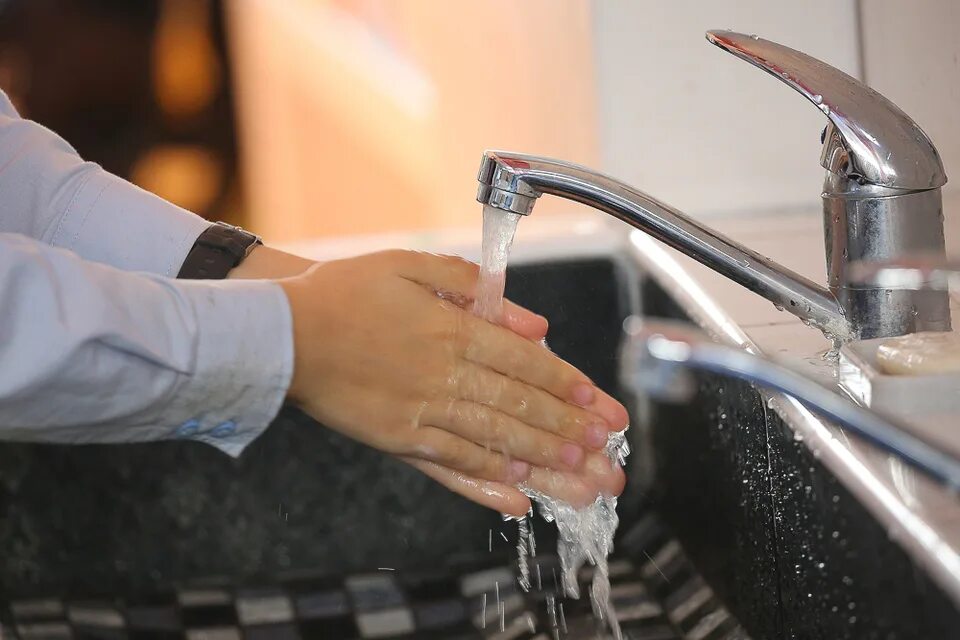 Горячая вода всегда. Горячая вода. отключение воды. нет воды. горячее водоснабжение.