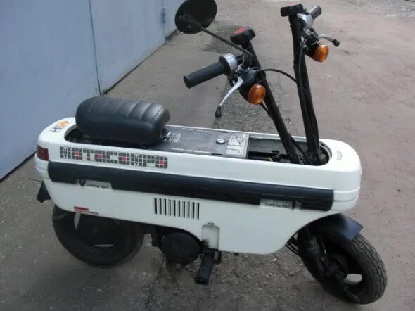 Honda ez 9. Honda Motocompo. Складной мопед Honda. Honda Motocompo рама.