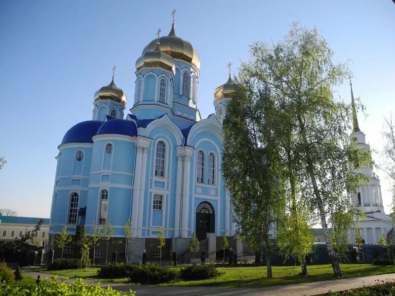 Храм в Задонске Липецкой области. Задонский Рождество-Богородицкий монастырь. Монастыри Задонска Липецкой области. Сайт задонский рождество богородицкий мужской монастырь