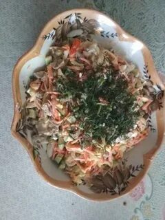 Салат сердцеедка с куриными сердечками