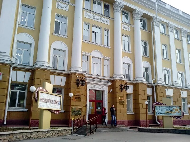 медицинский университет барнаул официальный сайт. барнаул медицинский университет. ленин 40 барнаул медицинский университет. агму мед институт. алтайский медицинский университет барнаул.