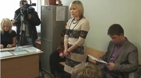 Бавтот ада евгеньевна калининград. Бывший директор 6 школы. Ирина ефремова югорск директор школы 2. Бывший директор 6 школы. Директор школы 89 саратов.