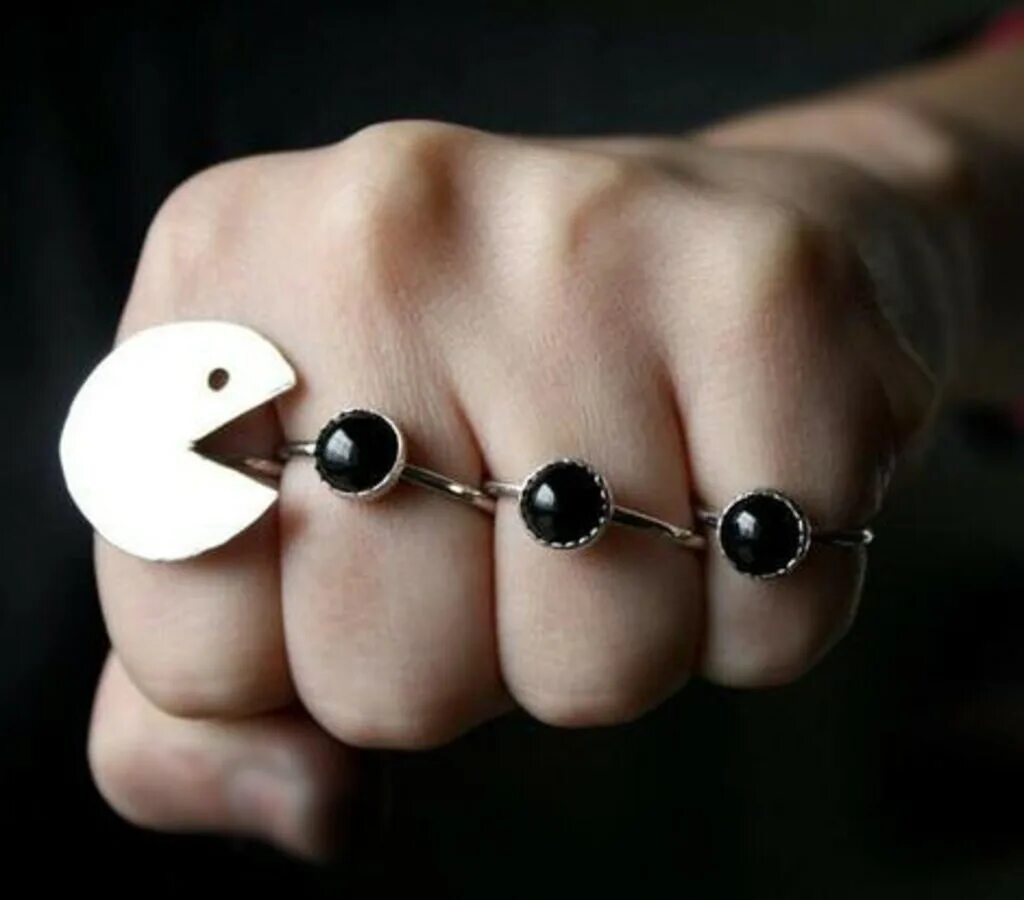 Кулон кот из полимерной глины. Прикольные украшения. Серьги из полимерной глины. Хэллоуинский серёжки из полимерной глины. Украшения в виде еды.