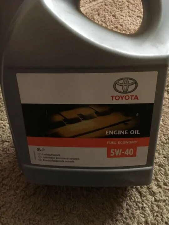 Toyota engine Oil Synthetic 5w-40. Тойота 5/40. Тойота 5w40 5л. Моторное масло Тойота 5w40 с новой этикеткой. Масла тойота 5w 40