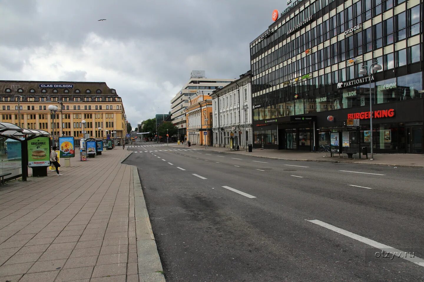 Город турку по шведски. Турку город в Финляндии. Финский город Турку. Турку Финляндия улицы. Финляндия город Турку с улицами.