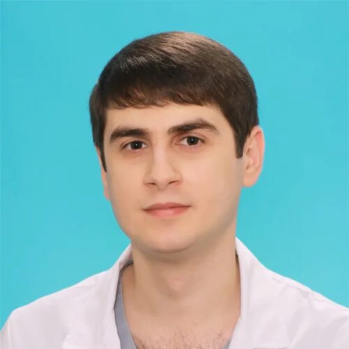 Врач хирург краснодар. Мадян эдгар андраникович хирург. микаелян давид андраникович. габриелян оник андраникович. марабян акоп андраникович сосудистый хирург.