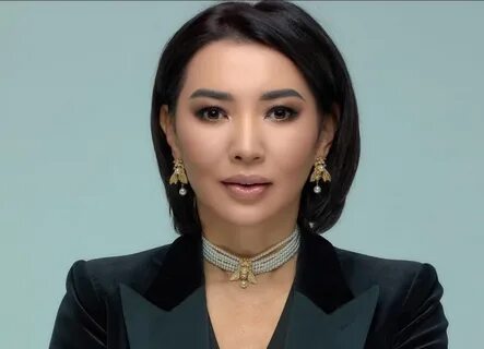 Ең жақсы трансвеститтік порно бейнелерді қараңыз