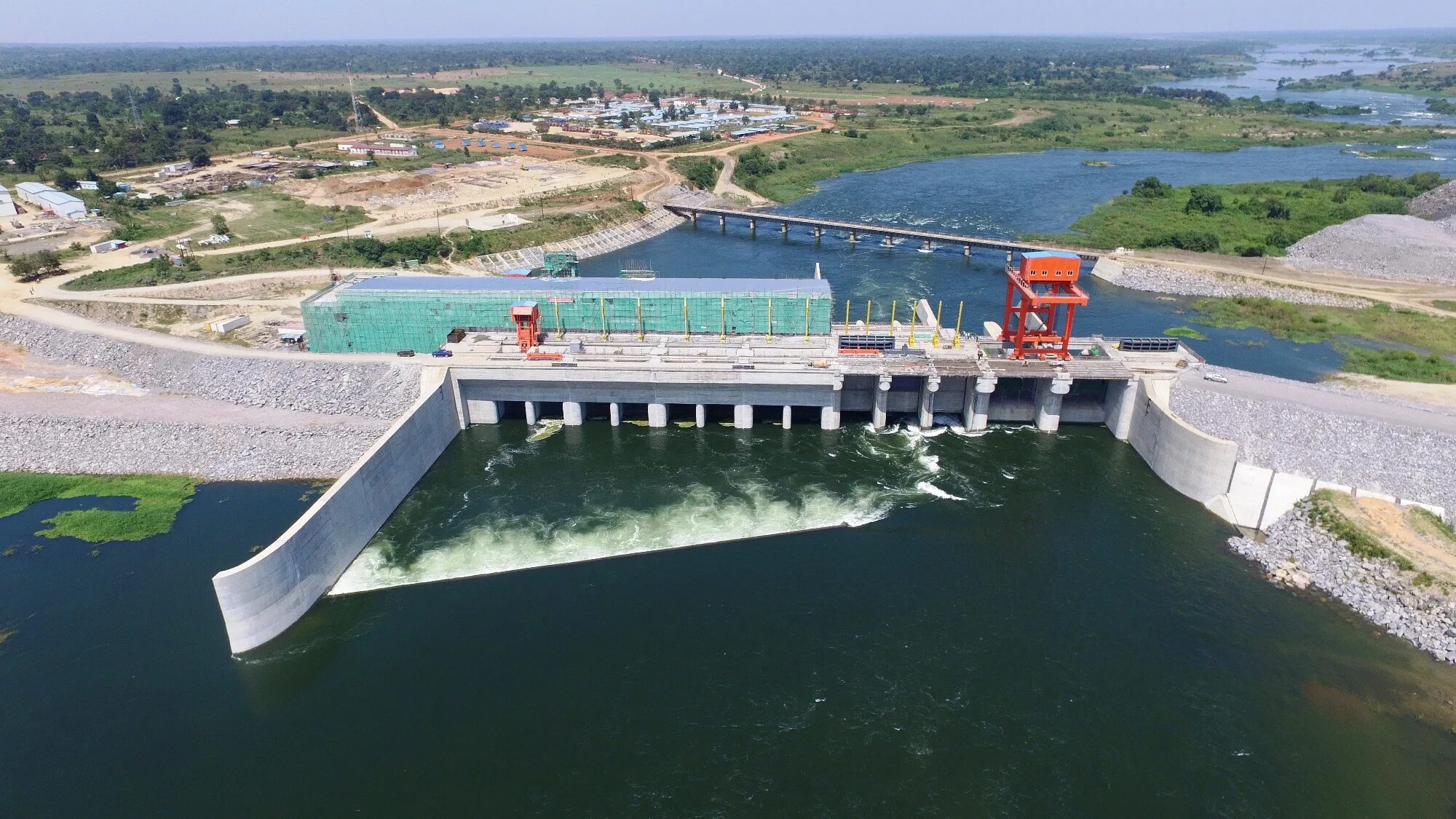 Энергия воды. Ниагарская ГЭС 1895. Три ущелья ГЭС. ГЭС Нигерия. ГЭС Индонезии.
