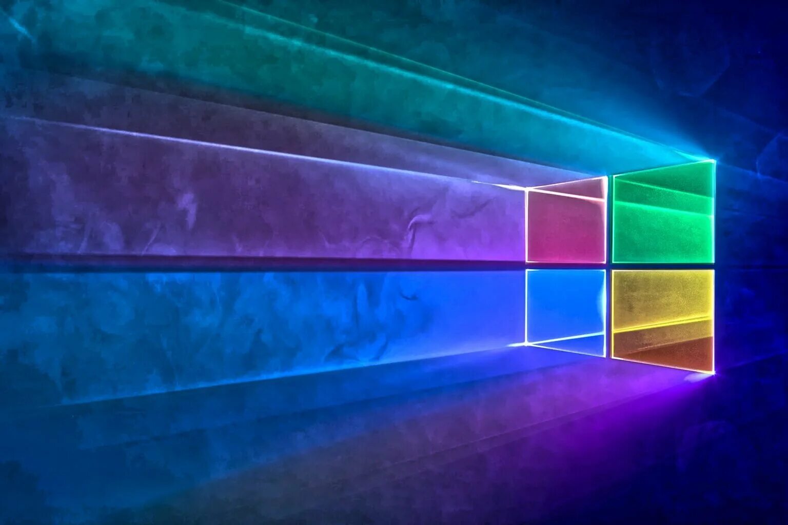 Windows 10 fan. Виндовс 10. Фон Windows. Рабочий стол Windows 10. Изображения Windows 10.