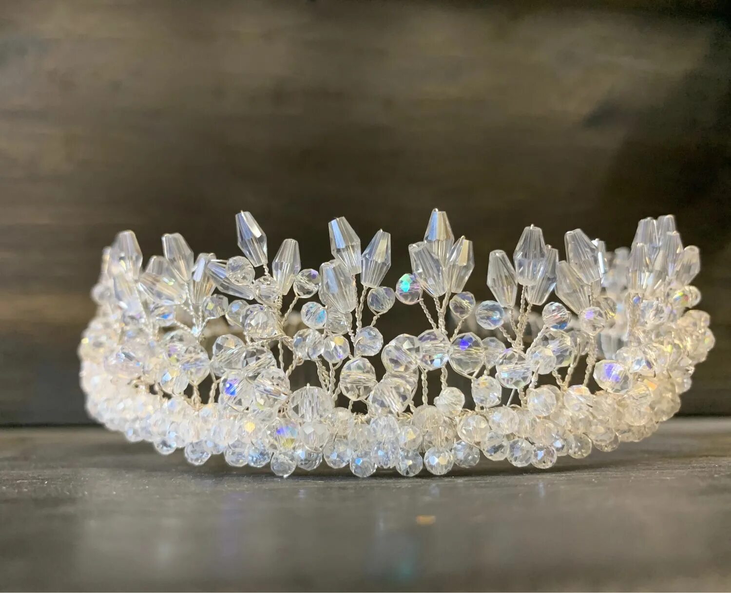 Сим диадема пеларгония. Sims 4 корона. Держатель для диадемы. Сим диадема. Эдельвейс диадема.