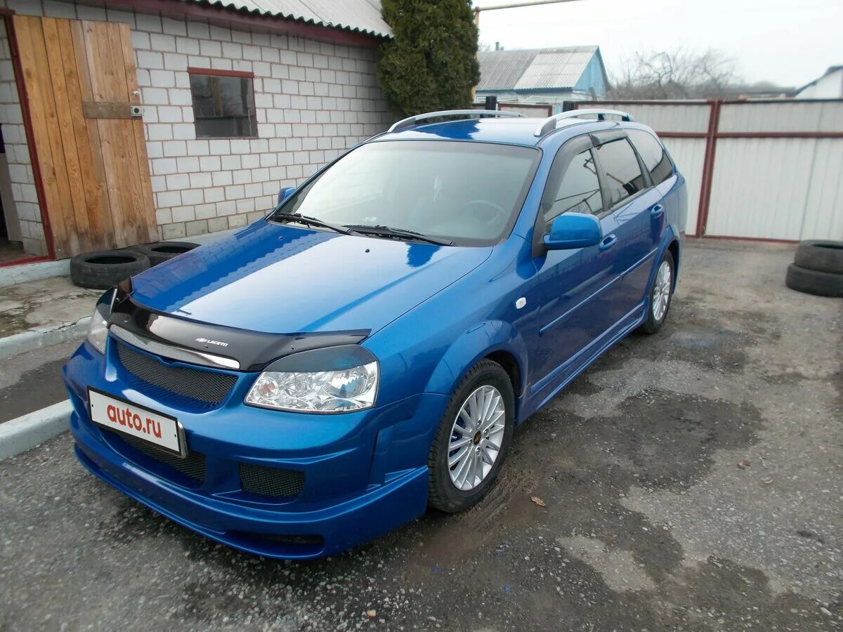 Chevrolet Lacetti универсал обвес. Chevrolet Lacetti универсал Tuning. Chevrolet Lacetti 2011 универсал голубого цвета. Обвесы на Шевроле Лачетти хэтчбек 1.6. Шевроле универсал тюнинг