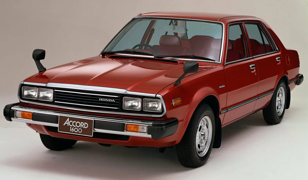 Honda accord седан 1977. Honda accord 1 поколение. Honda accord 1981. Honda accord 1976. Honda accord 1976.