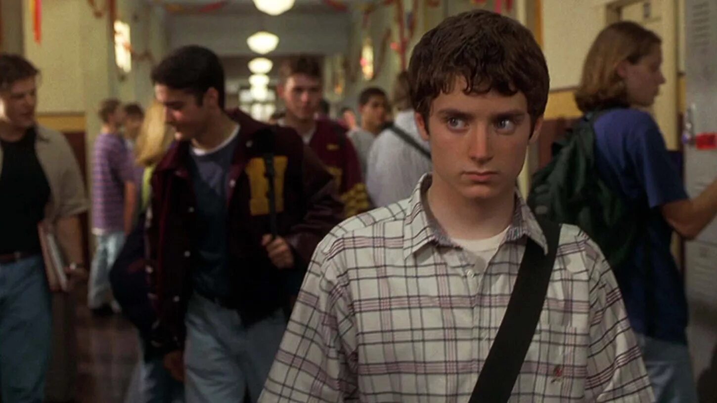 факультет the faculty 1998. факультет the faculty 1998. очень странный факультет. странгер тингс. финн вулфхард сериалы.