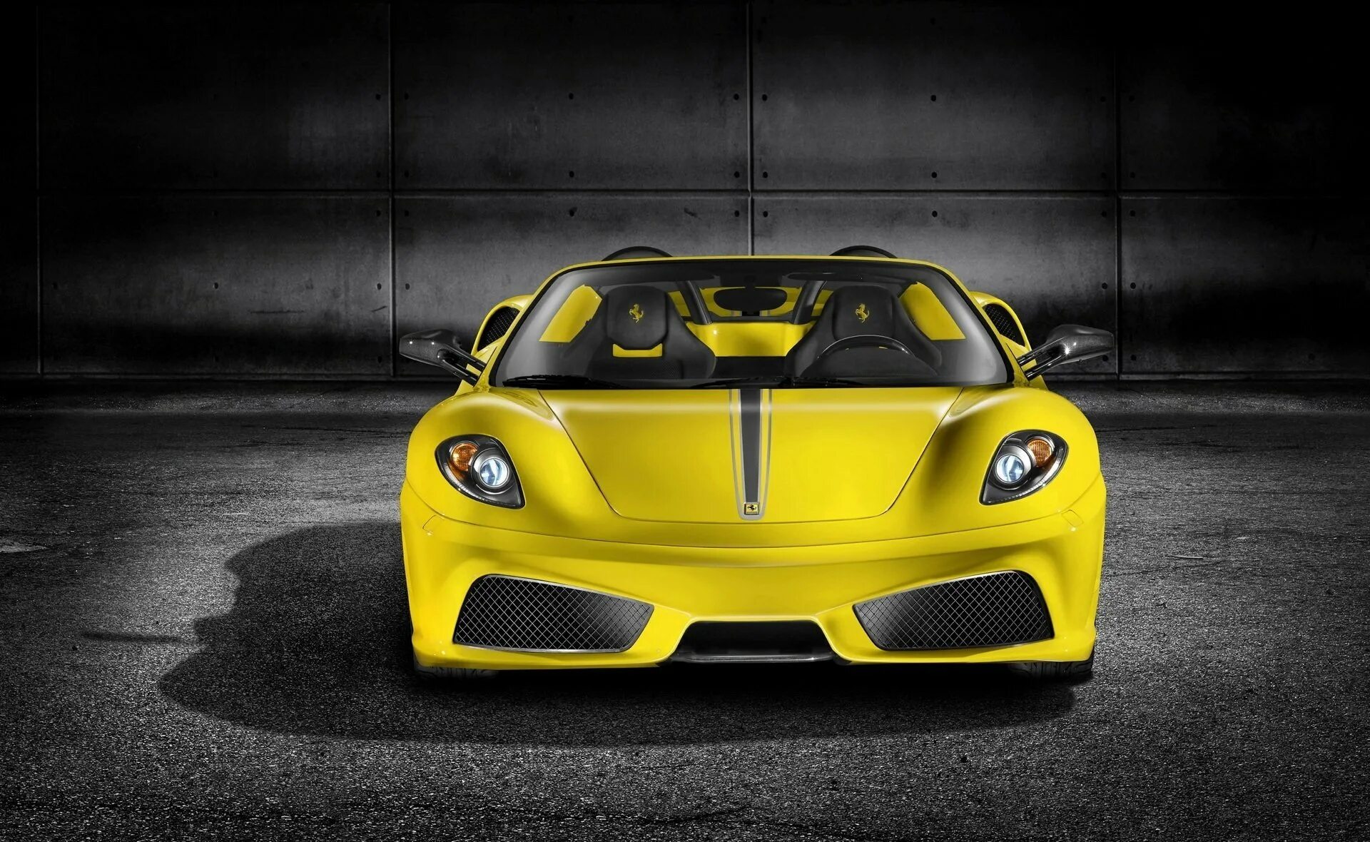 Как играть в желтую машину. Ferrari f430 Scuderia. Ferrari Scuderia Spider 16m. Ferrari 488 GTB. Машина желтая.